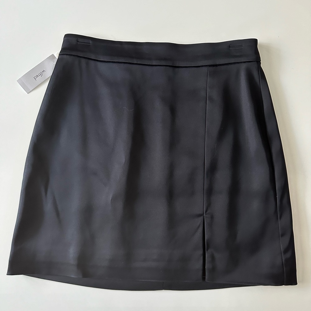 Satin front slit skirt